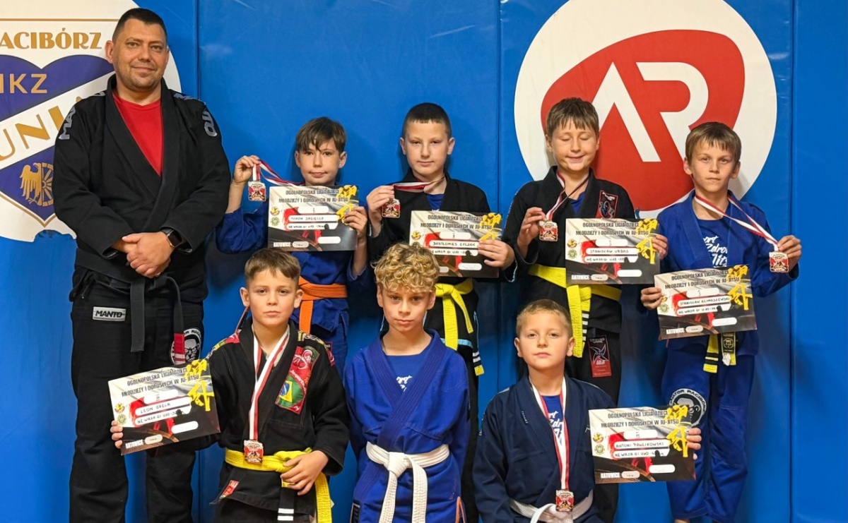 Siedem medali Łamatora Racibórz na zawodach ju-jitsu w Katowicach - Serwis informacyjny z Raciborza - naszraciborz.pl