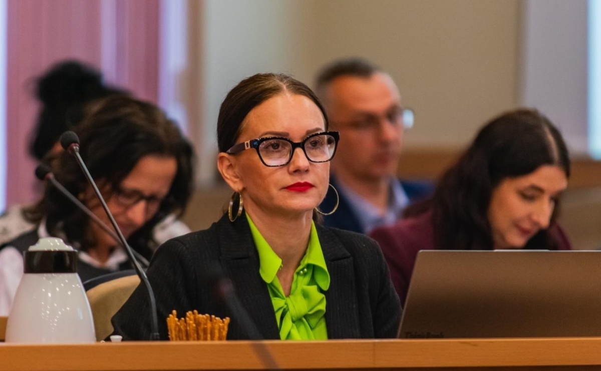 Sześć drzew przy Żółkiewskiego do wycinki. Radni pytają, dlaczego zmieniono decyzję - Serwis informacyjny z Raciborza - naszraciborz.pl