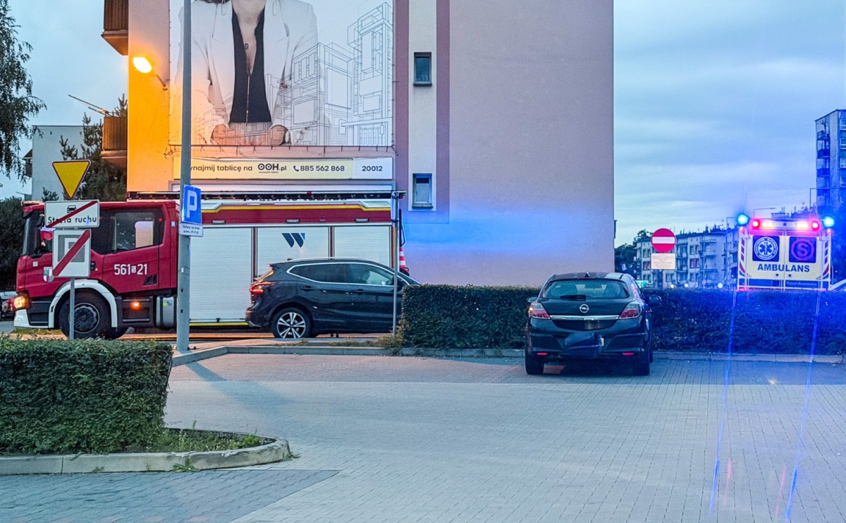Trzy interwencje strażaków w Raciborzu. Mężczyzna trafił do szpitala, zgłoszono też wyciek gazu - Serwis informacyjny z Raciborza - naszraciborz.pl