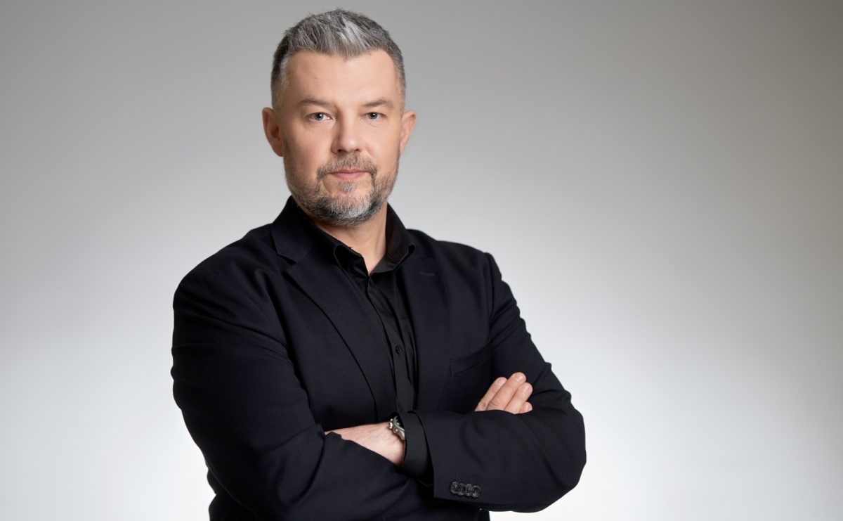 Piotr Halicki na Zamku Piastowskim. Spotkanie autorskie wokół Łowców cieni - Serwis informacyjny z Raciborza - naszraciborz.pl
