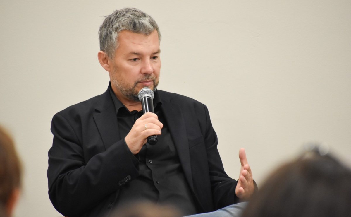 Piotr Halicki na Zamku Piastowskim. O kulisach pracy Łowców cieni - Serwis informacyjny z Raciborza - naszraciborz.pl