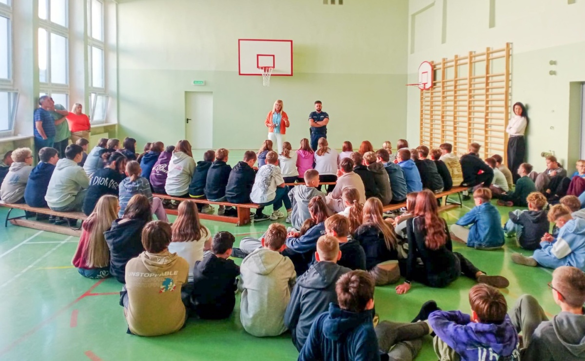 Przemoc rówieśnicza pod lupą. Tydzień działań w Szkole Podstawowej w Pietrowicach Wielkich - Serwis informacyjny z Raciborza - naszraciborz.pl