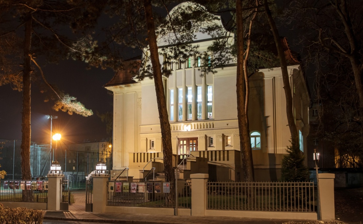 Biblioteka nie zasypia i daruje kary! NOC BIBLIOTEK 2026 już w najbliższy piątek - Serwis informacyjny z Raciborza - naszraciborz.pl