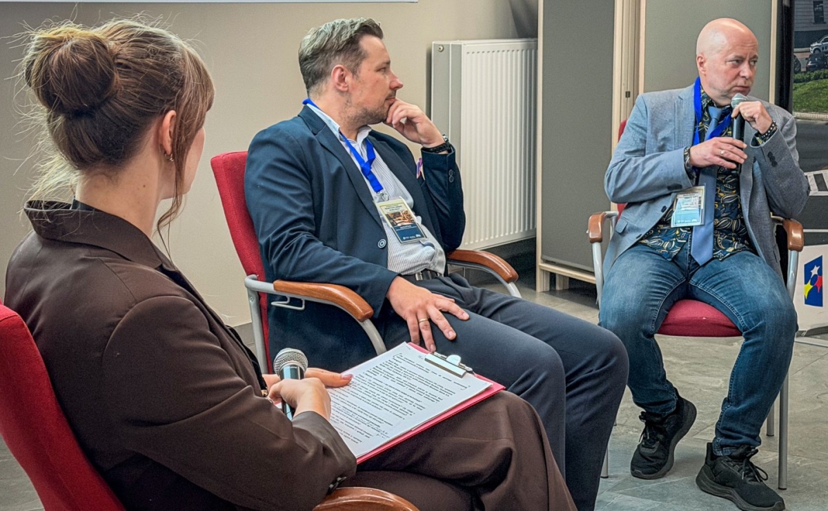 Prawo pracy na Zamku Piastowskim. Od studiów przypadków po naukową debatę o AI i samozatrudnieniu - Serwis informacyjny z Raciborza - naszraciborz.pl