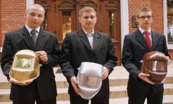 Absolwent uszyty na miarę - Serwis informacyjny z Raciborza - naszraciborz.pl